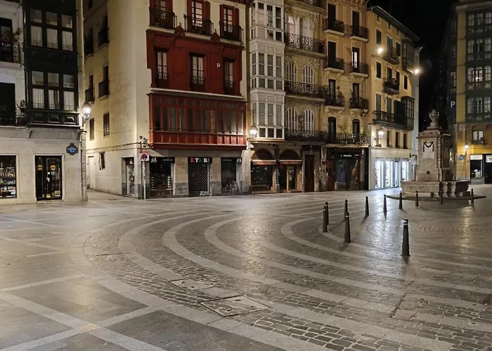 Cornerstone, En Casco Viejo ビルバオ